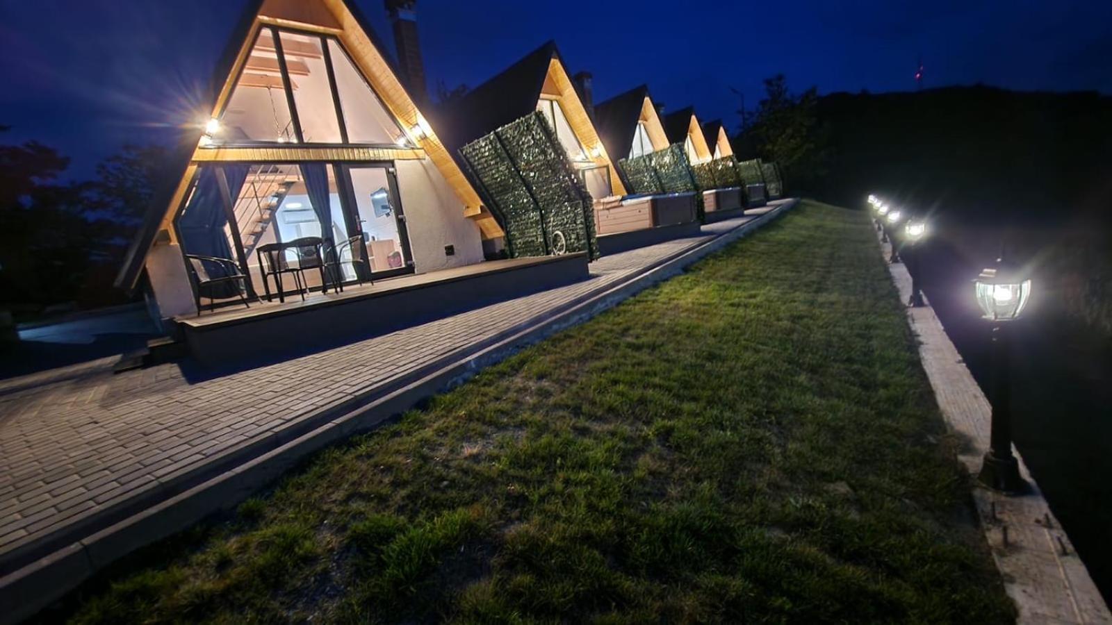 Motel Prislop Haţeg Buitenkant foto