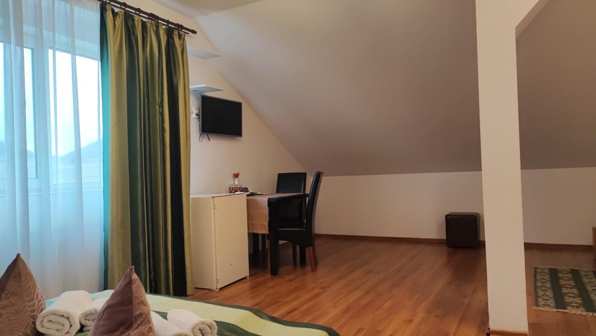 Motel Prislop Haţeg Buitenkant foto
