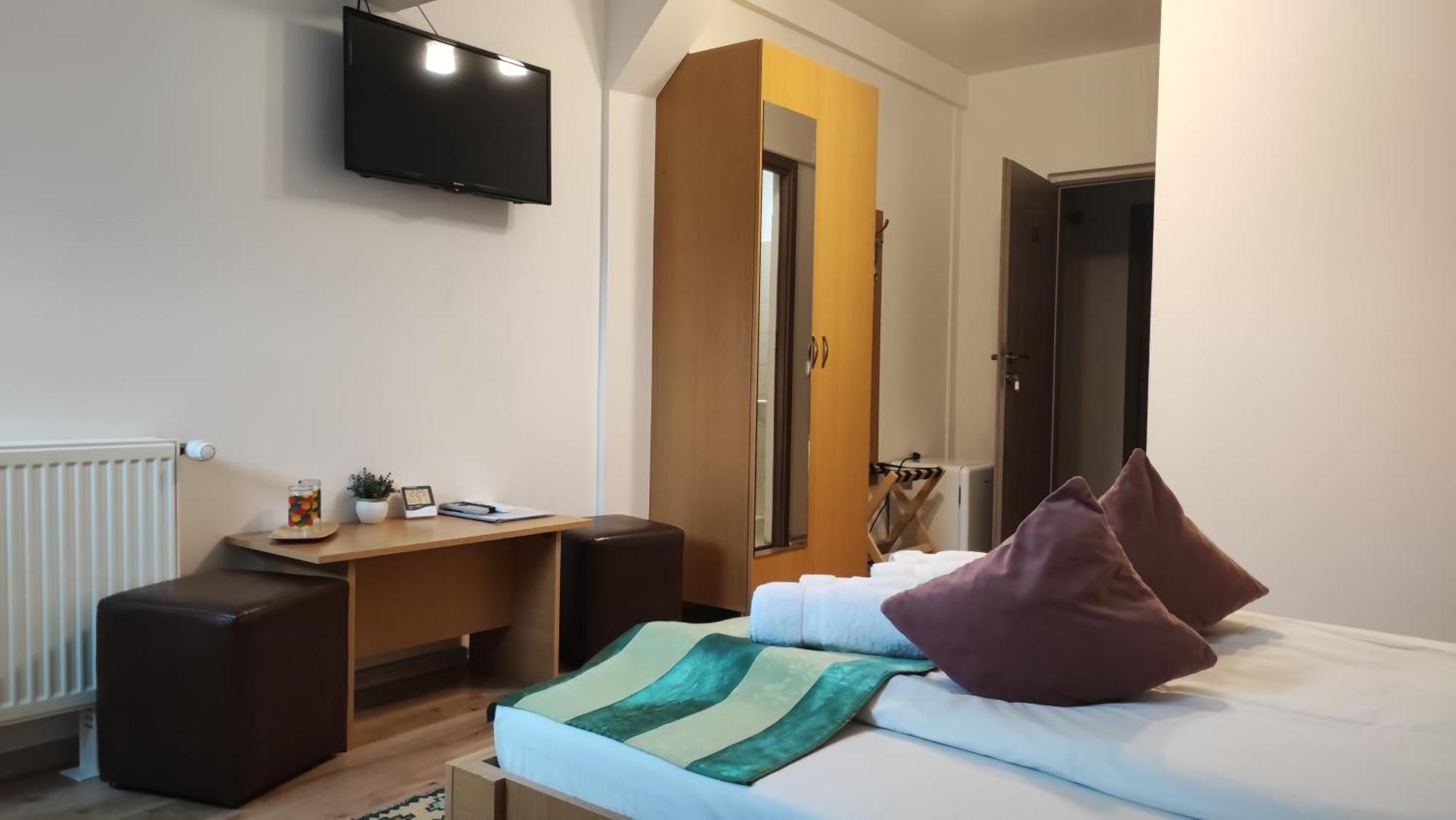 Motel Prislop Haţeg Buitenkant foto